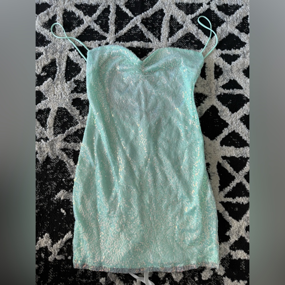 Lucy in the sky sequin dress size small